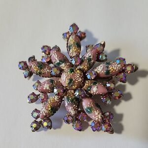 Vintage Cathe Art Glass Pin with Wedding Cake and Aurora Borealis Stones